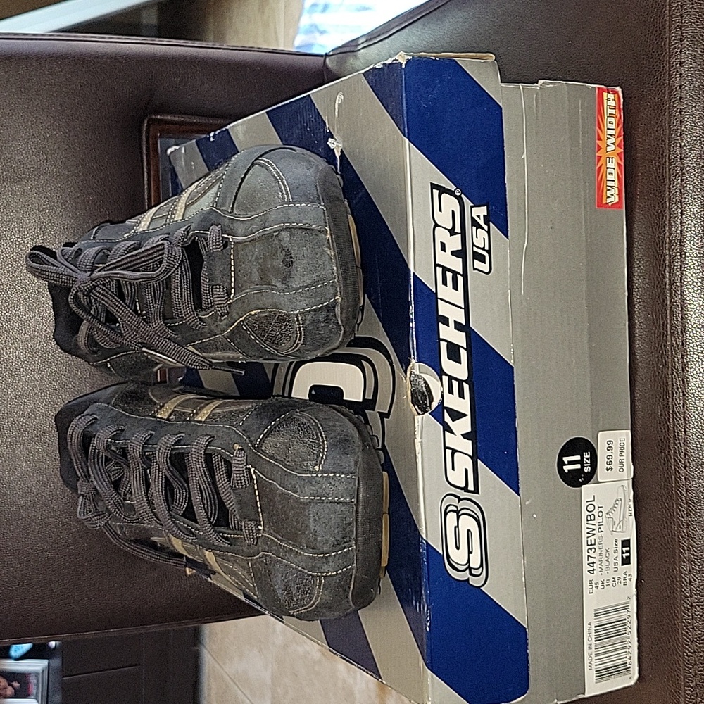 Men's Skechers Loafers